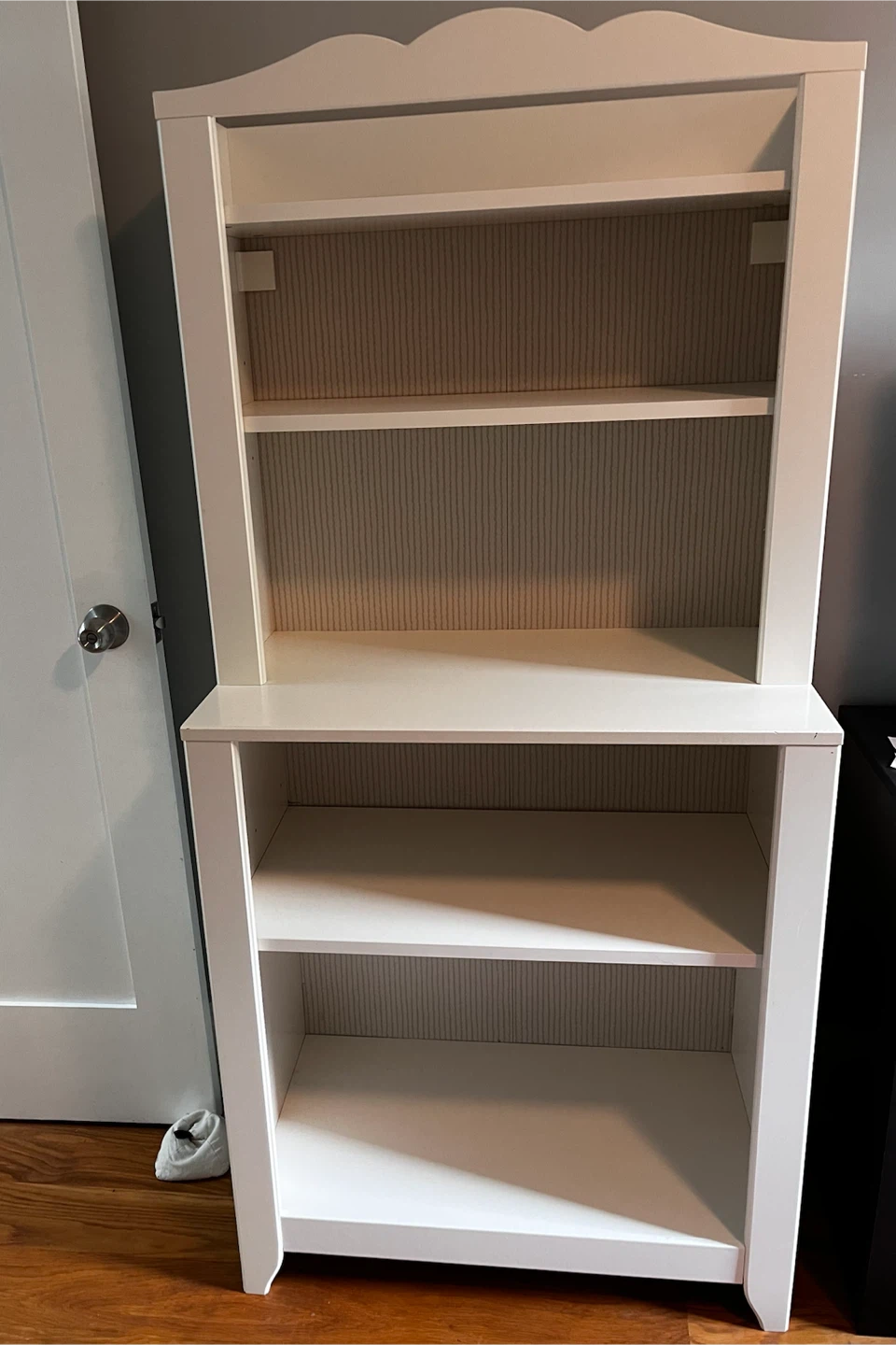 IKEA Children’s White Bookshelf/Hutch - photo 2