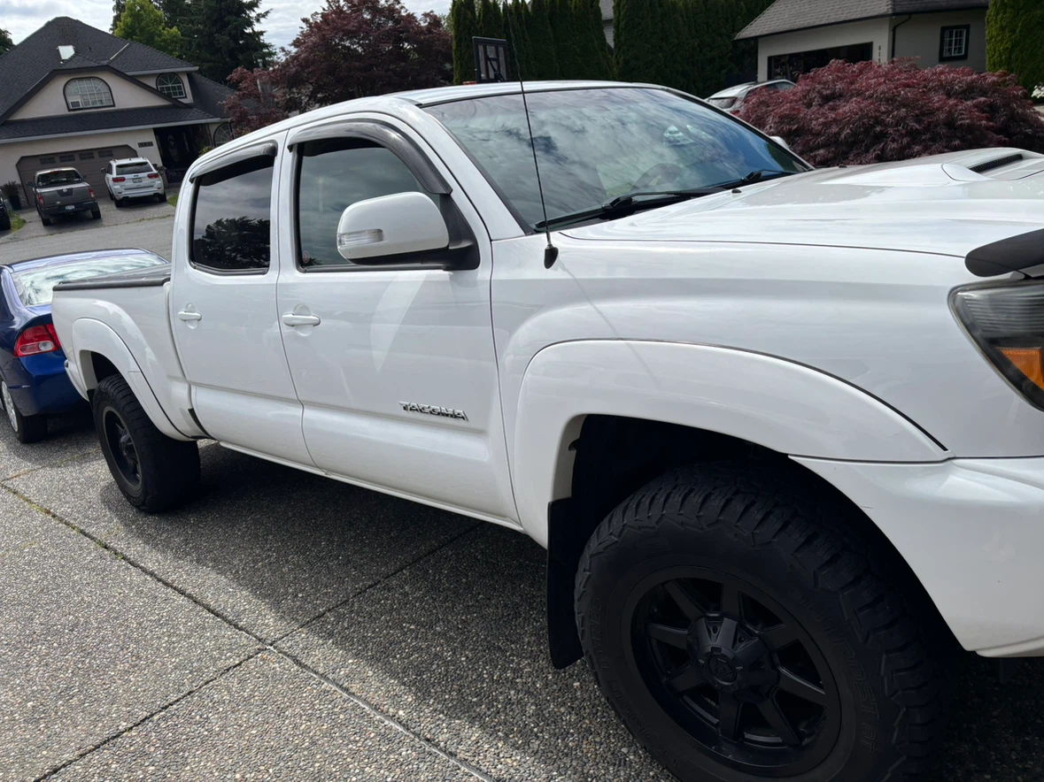 2012 Toyota Tacoma - photo 3