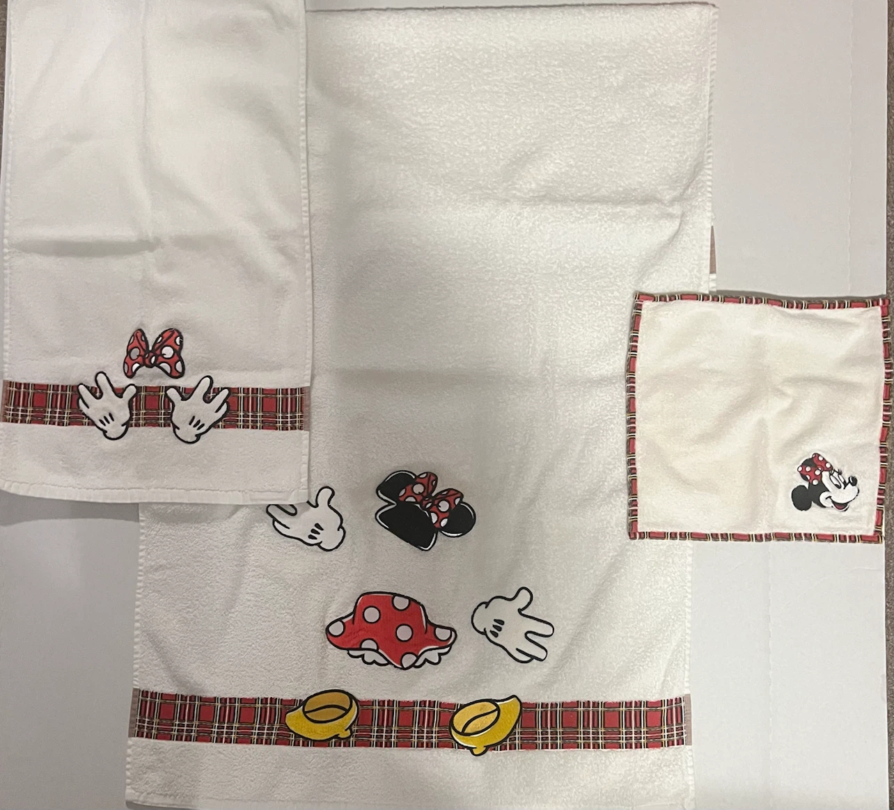 Vintage Walt Disney World Mickey & Minnie Mouse Towel Sets - photo 4