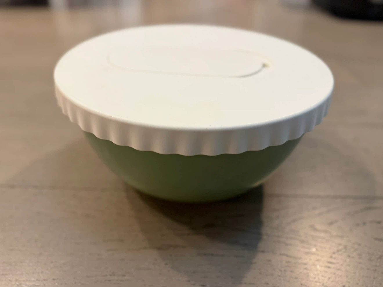 IKEA green mixing bowl with lid - photo 4