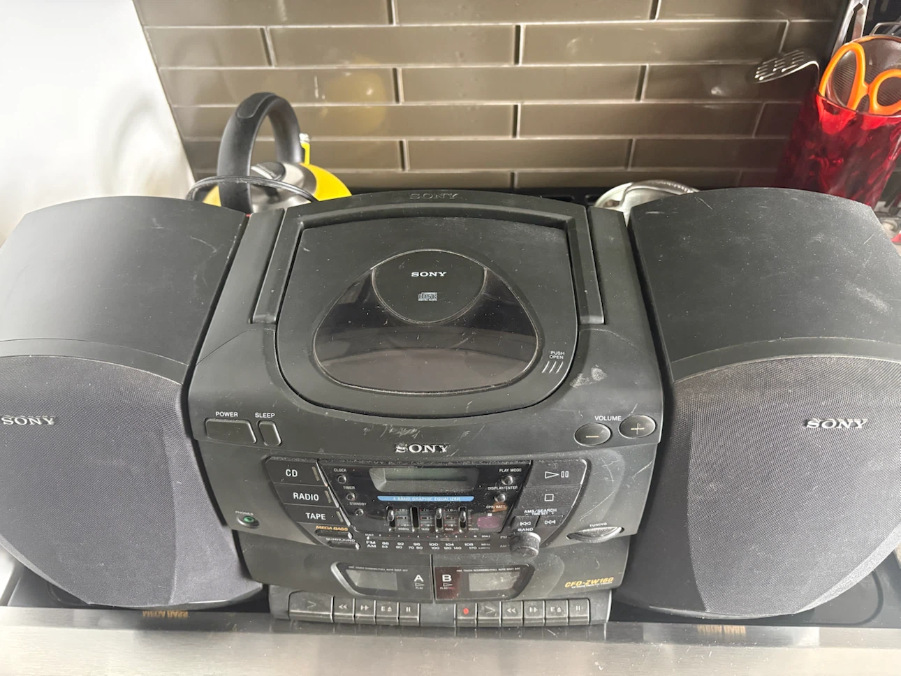 Sony CFD-ZW160 CD Radio Cassette-Corder - photo 2
