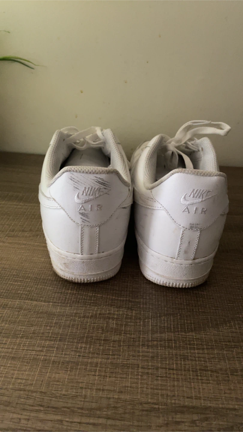 White Nike Air Force 1 Low Size 11 - photo 3