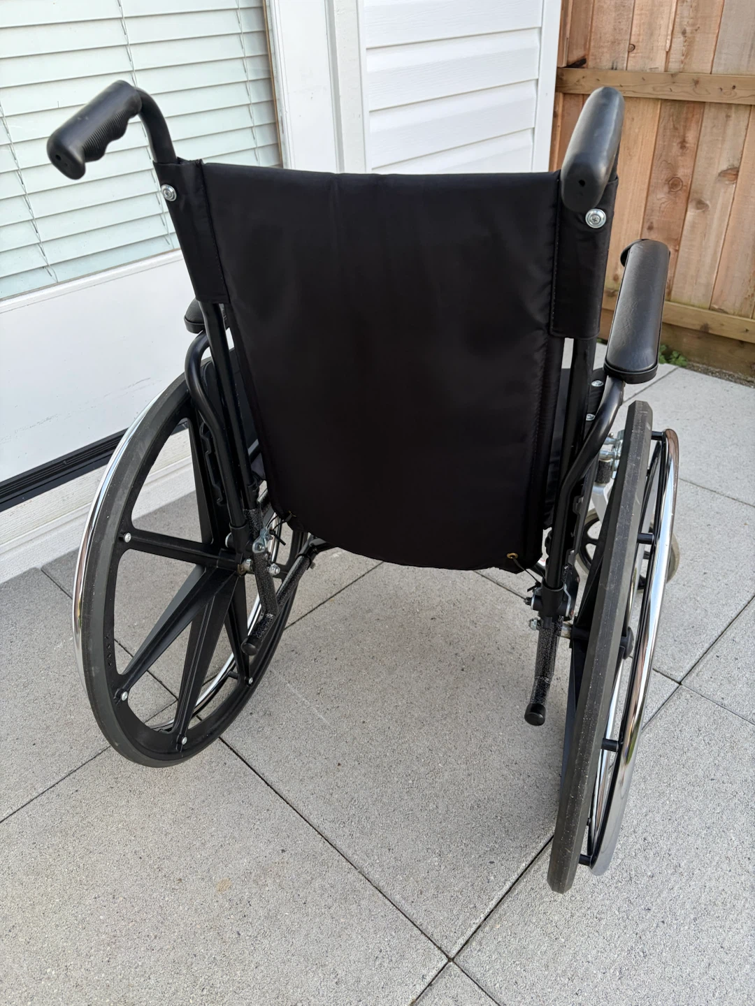 Everest & Jennings Metro Black Wheelchair - photo 5