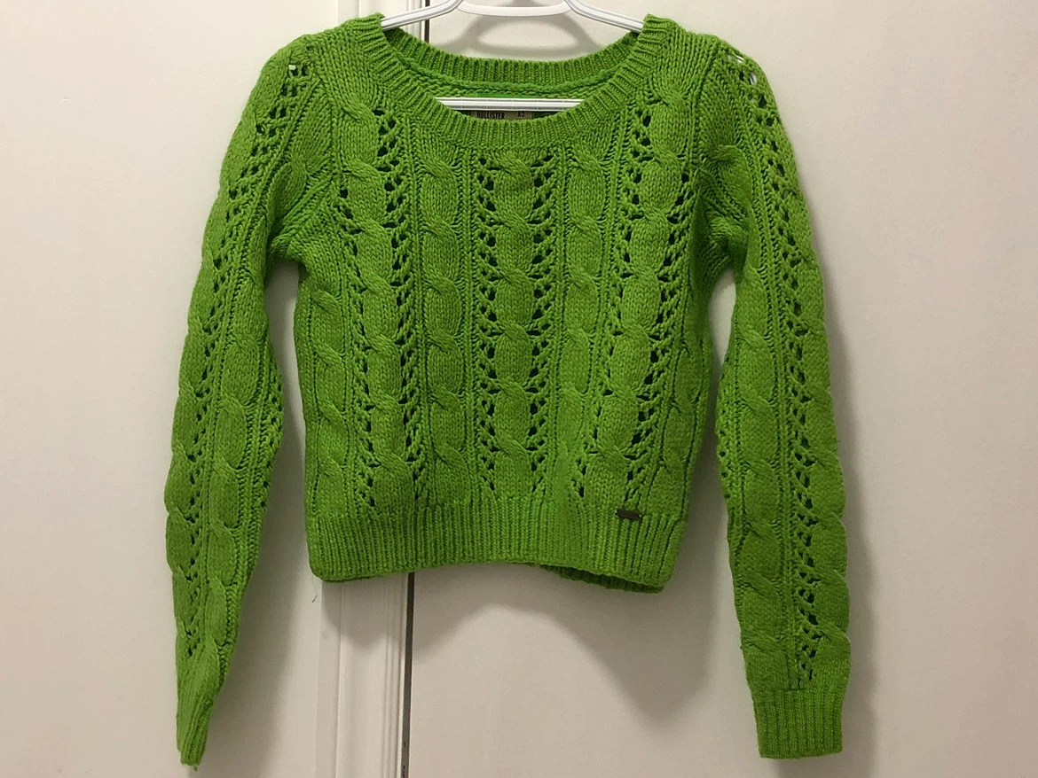 Preowned Hollister bright green cable knit crop sweater XS