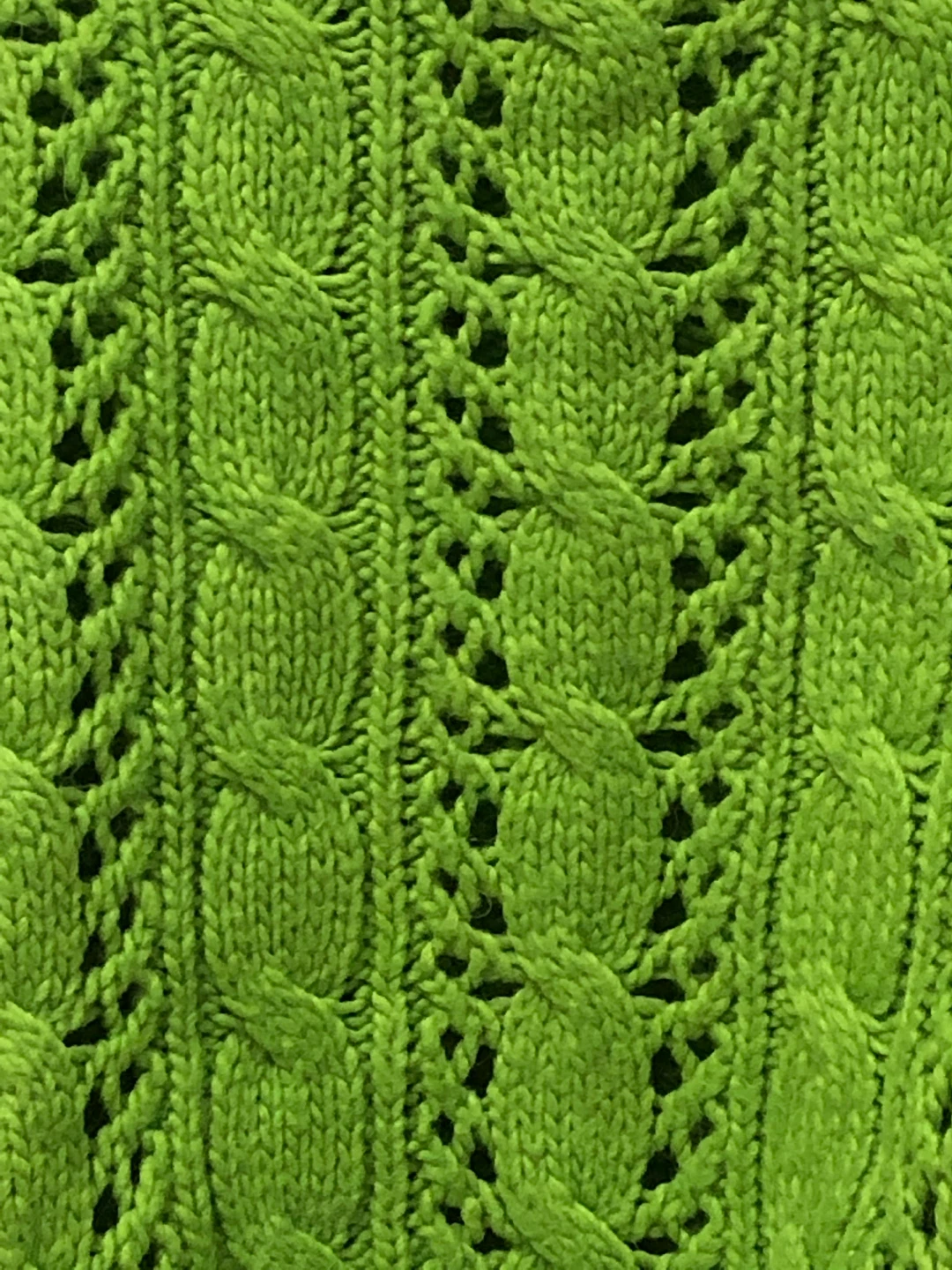 Preowned Hollister bright green cable knit crop sweater XS - photo 4
