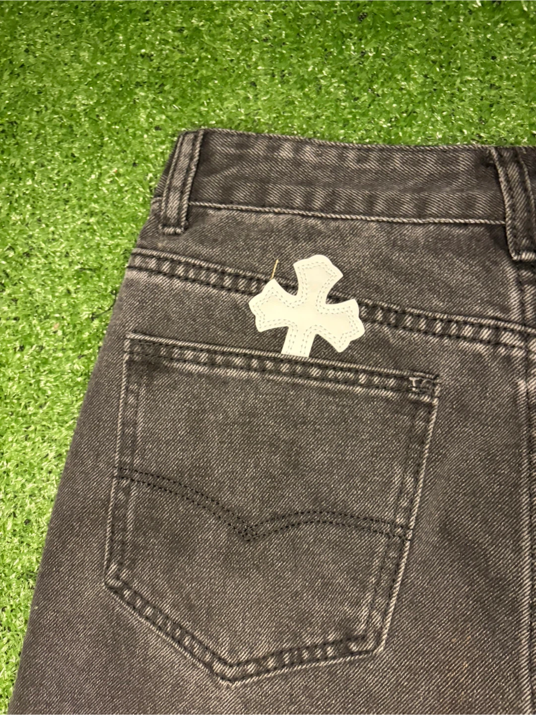 Chrome Hearts Cross Patch Denim Shorts - photo 5