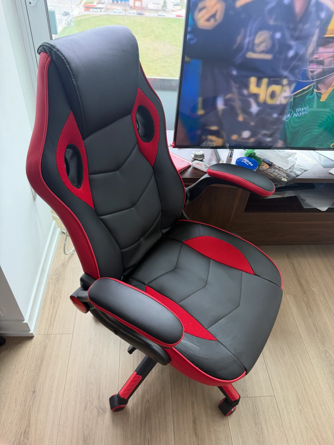 Phoenix Ergonomic Chair for Urgent Sale - photo 2