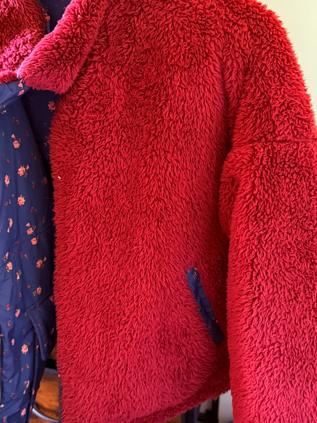 American Eagle Reversible Floral and Sherpa Jacket - photo 3