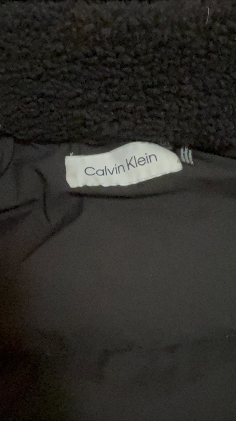 Calvin Klein Black Puffer Jacket - photo 3