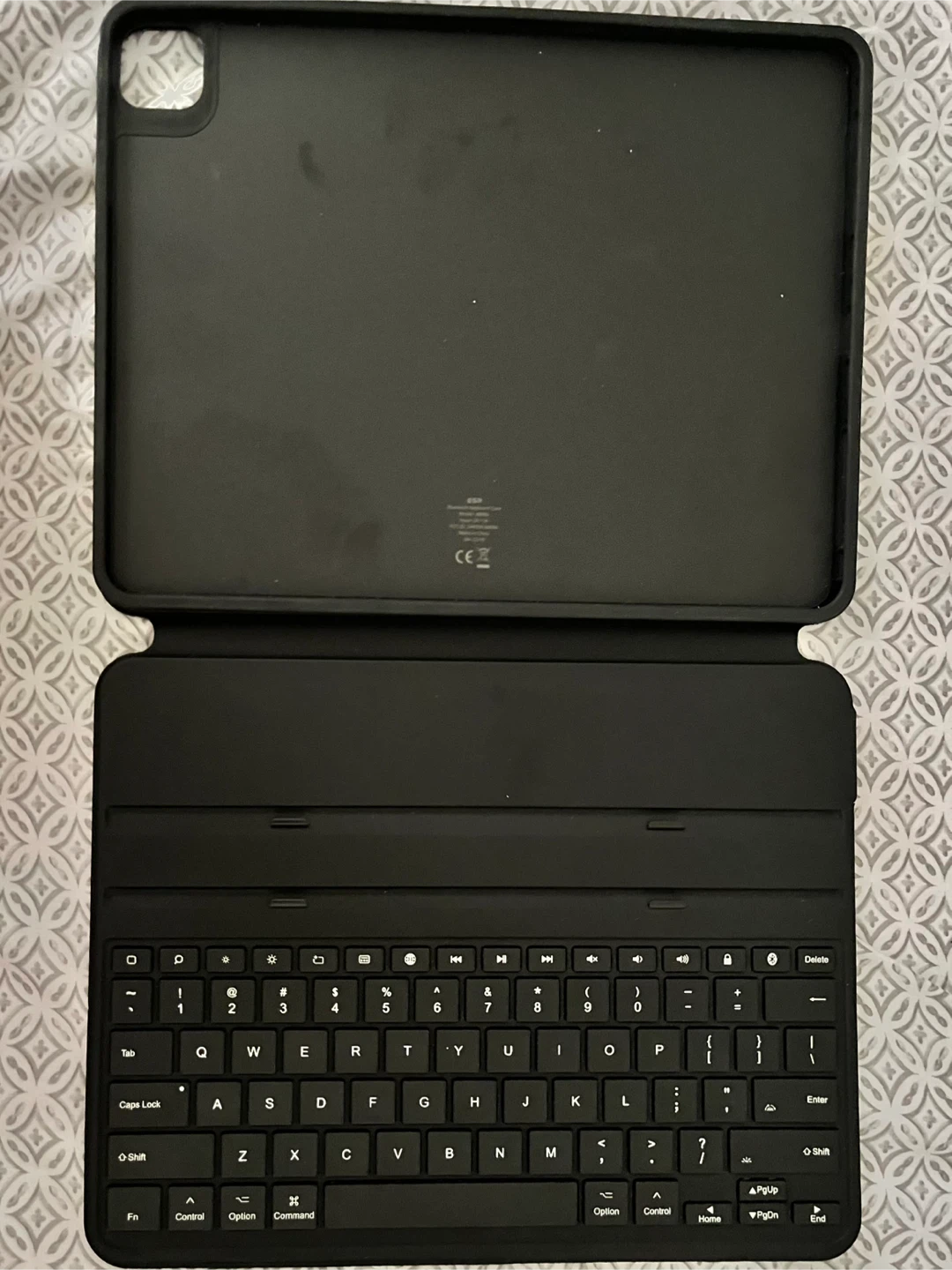 ESR Keyboard Case for iPad Pro