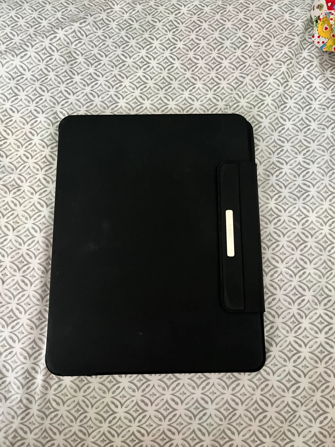 ESR Keyboard Case for iPad Pro - photo 2