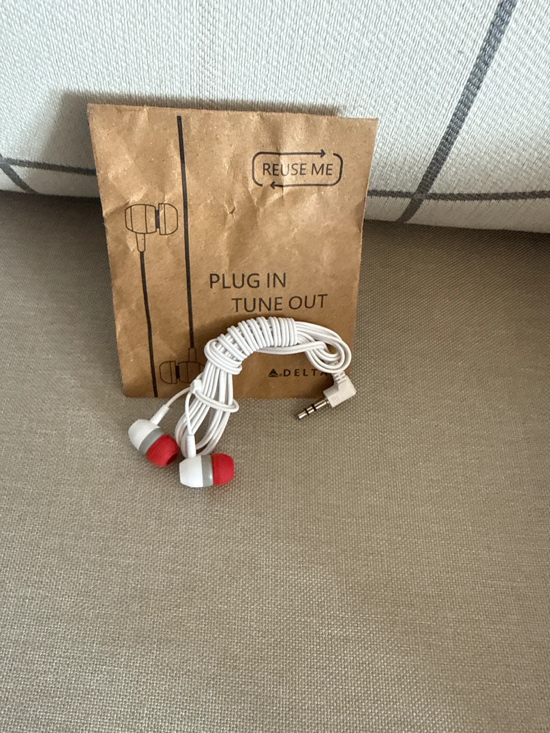 Delta Wired In-Ear Headphones with 3.5mm Jack