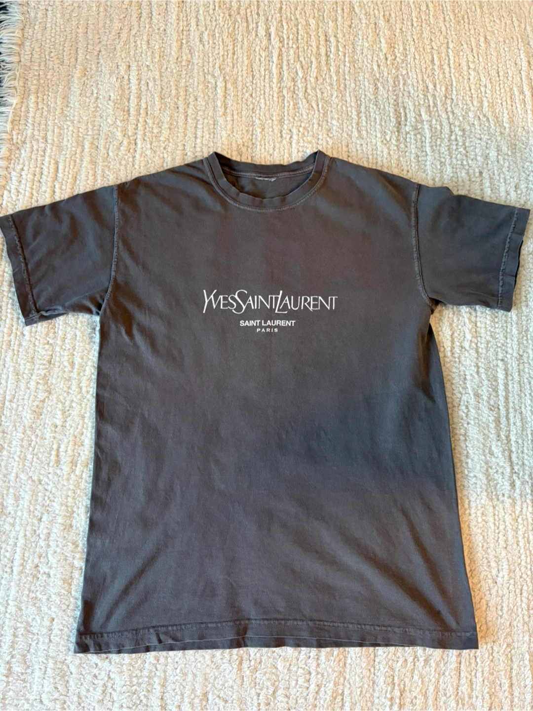 VINTAGE Saint Laurent Paris logo t-shirt in taupe brown - photo 2