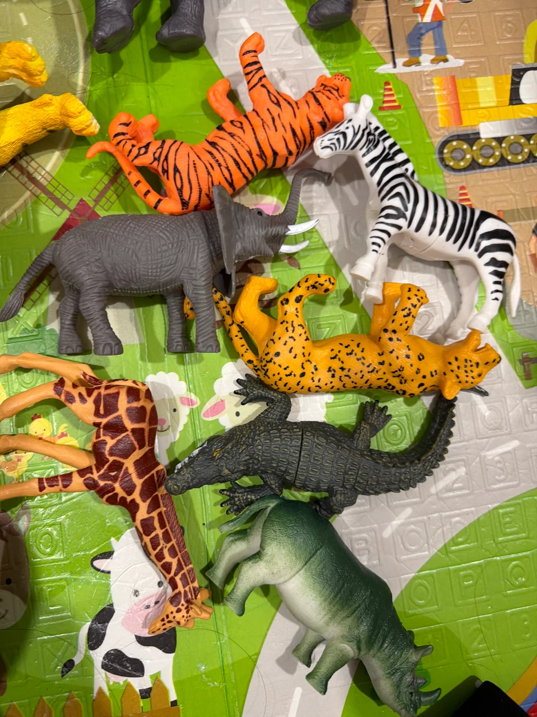 Set of Toy Wild Animals - photo 5
