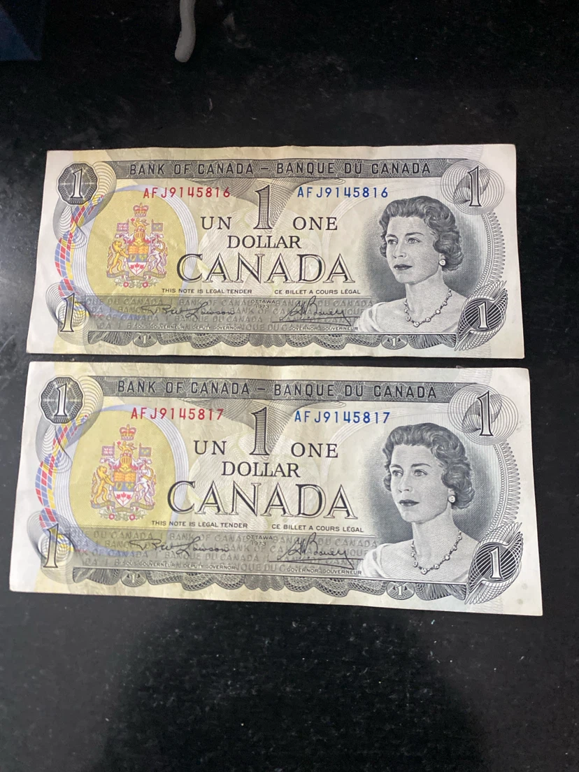 Collection of Canadian Banknotes - photo 3