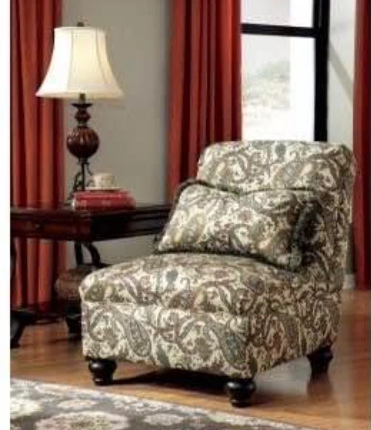 2 accent chairs