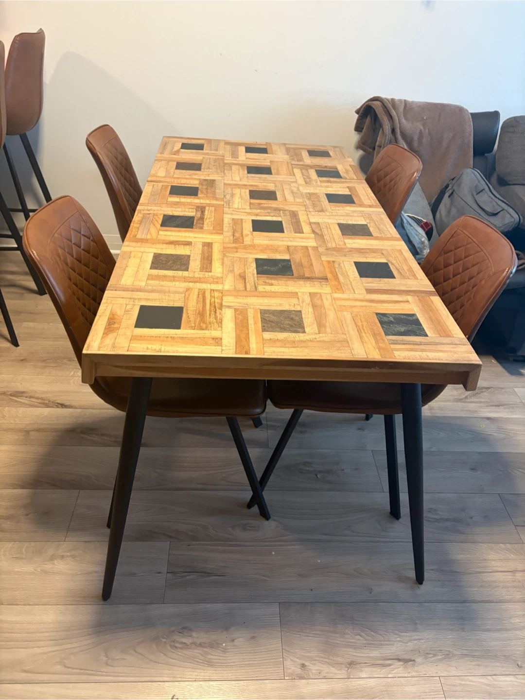 Dining Table and Chairs Set Structube