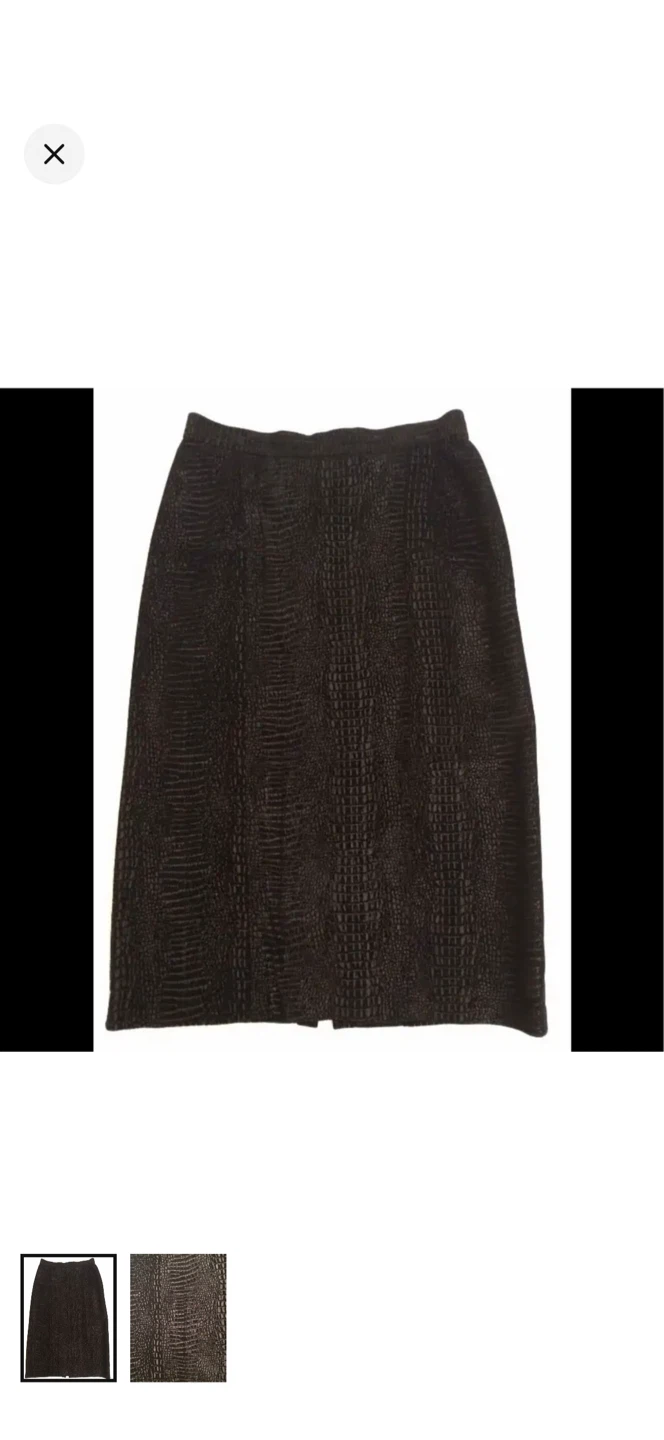 Genuine suede vintage leather Black crocodile print midi skirt - photo 3