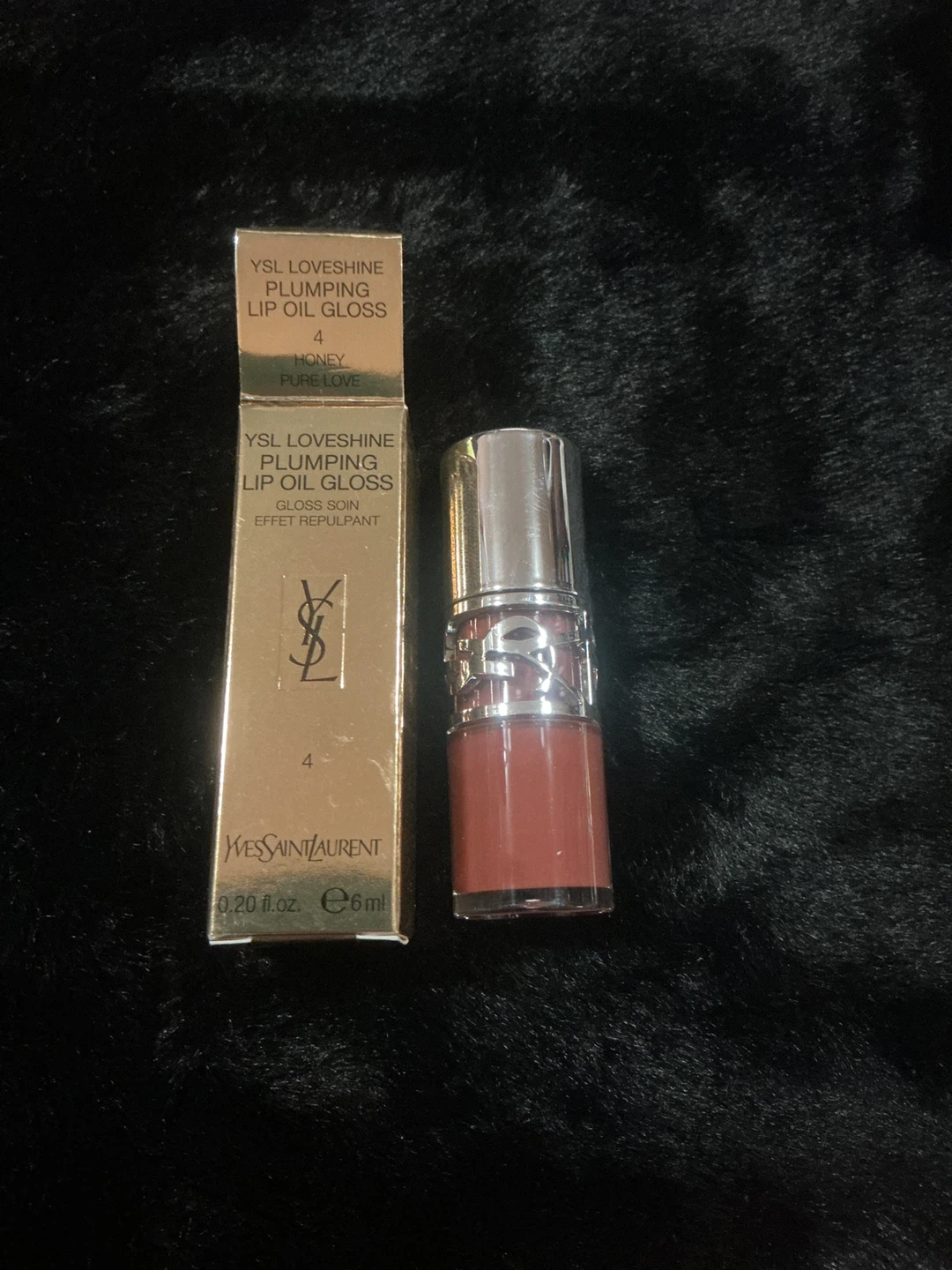 Yves Saint Laurent Lovesihine Plumping Lip Oil Gloss 4 Honey