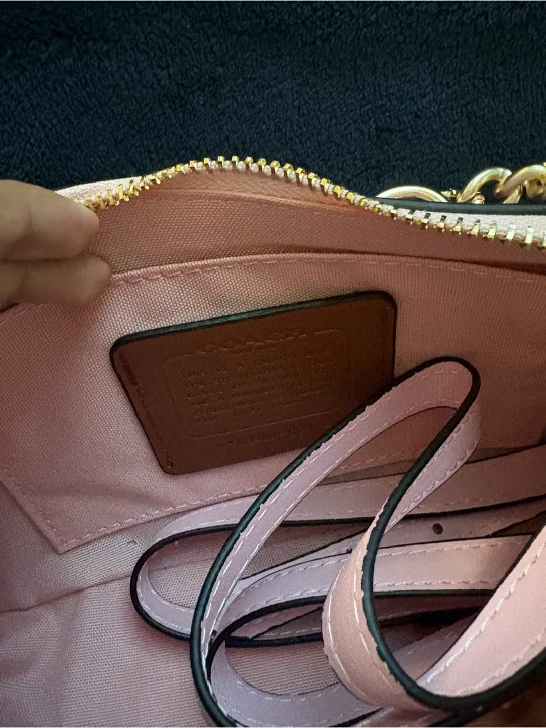 Coach Teri Signature Canvas Pink - photo 4