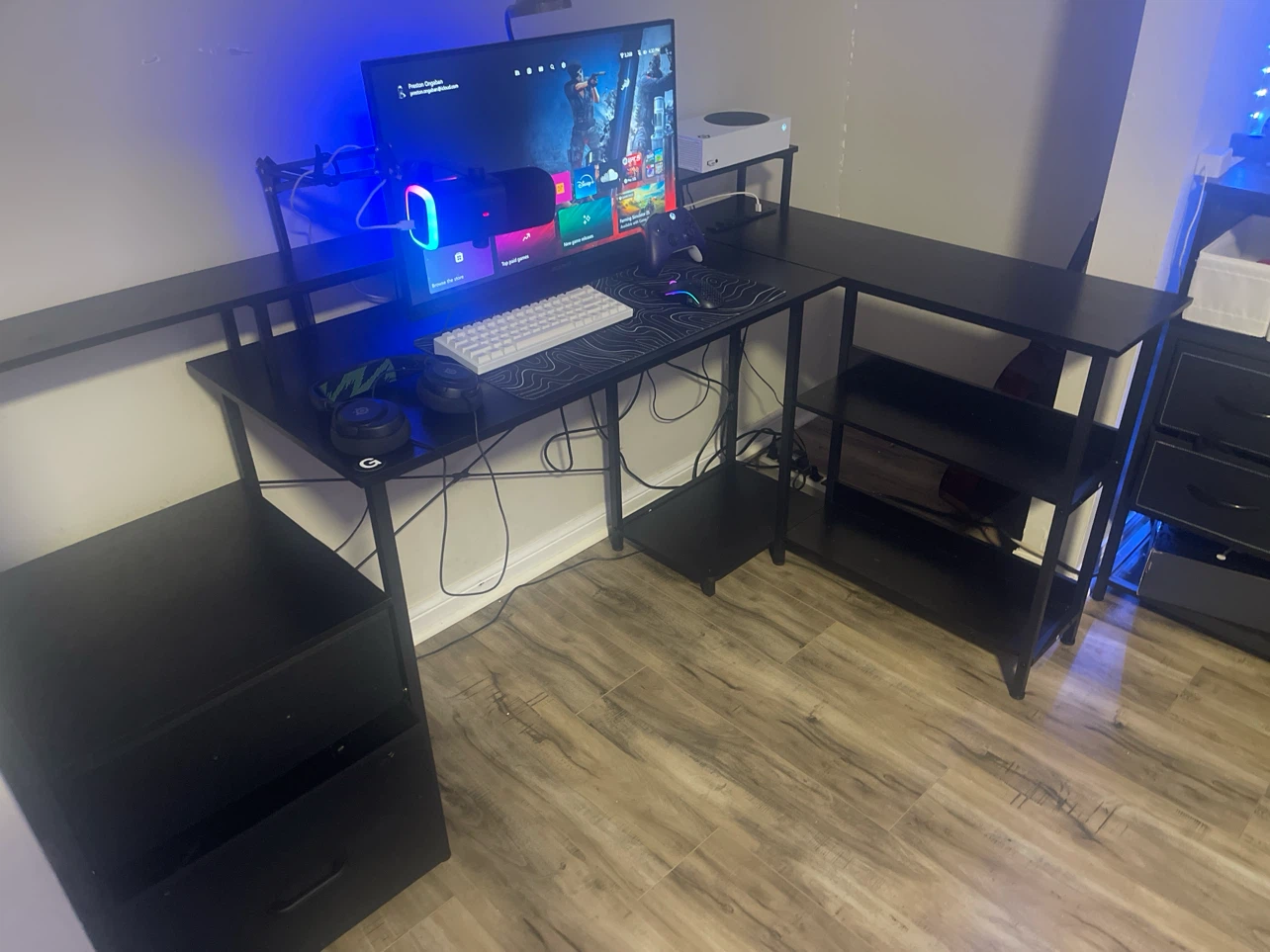 ODK Lshaoe gaming desk 66 inch - photo 2