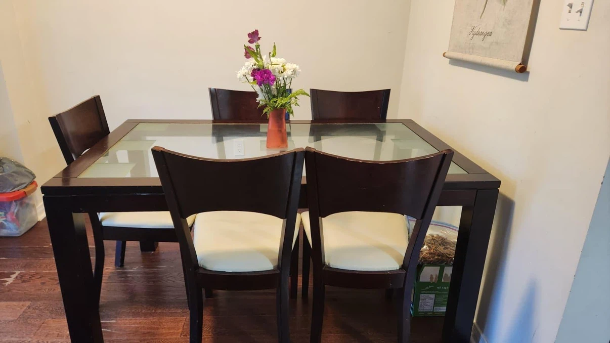 Dining Table - photo 3