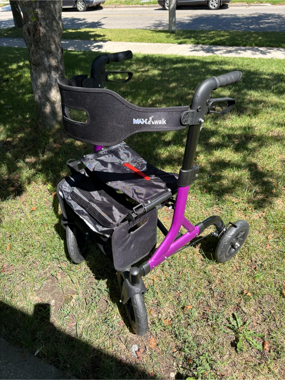 Maxnwalk purple rollator walker with seat - photo 2