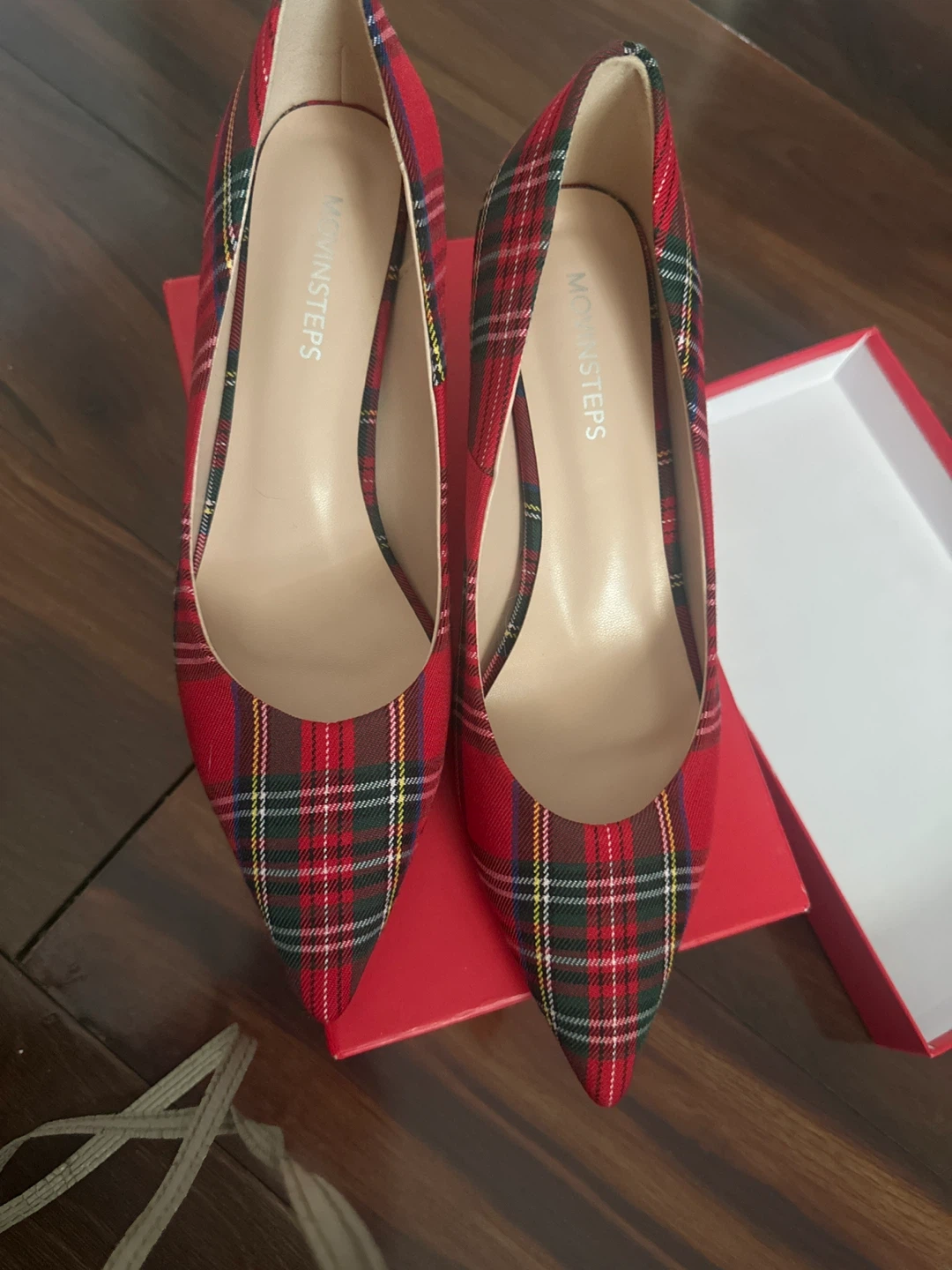 MOVINSTEPS Red Plaid Dressy Shoes Size 9.5