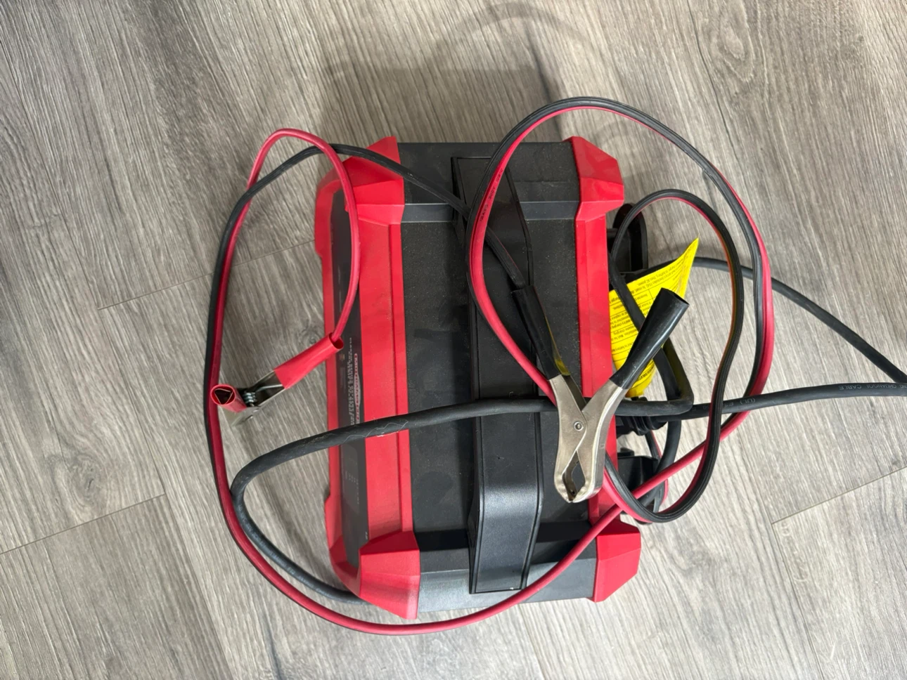 MotoMaster Classic Series 12V Battery Charger - photo 3
