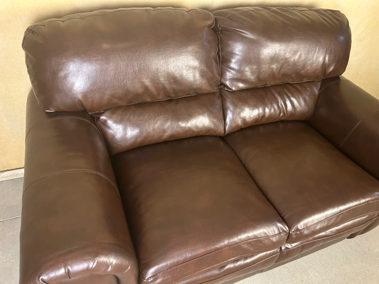 DELIVERY AVAILABLE! LIGHT BROWN LOVESEAT FOR $200! - photo 5
