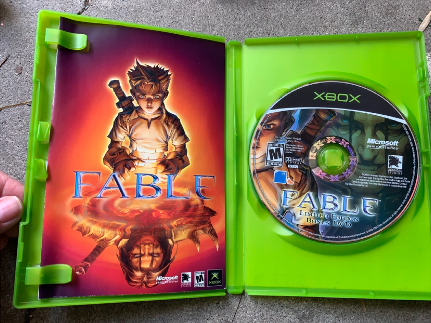 Xbox Game: Fable. - photo 2