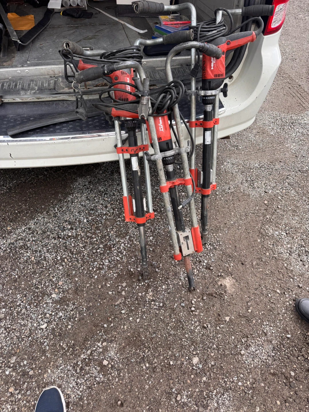 Hilti ST 1800-A22 Stand-up Screwdrivers