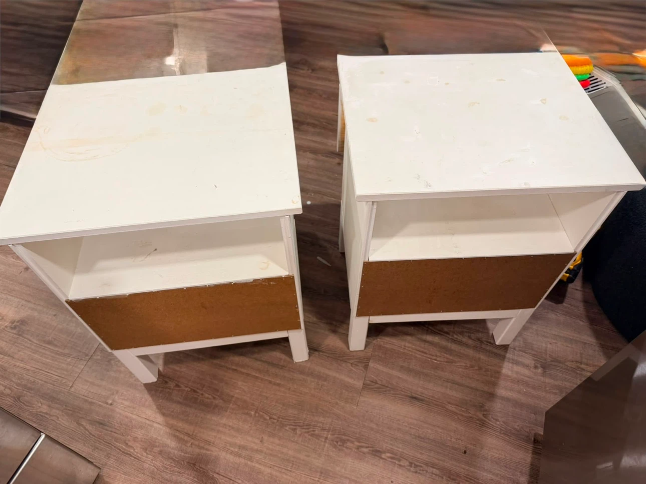 Pair of white IKEA TARVA nightstands - photo 4