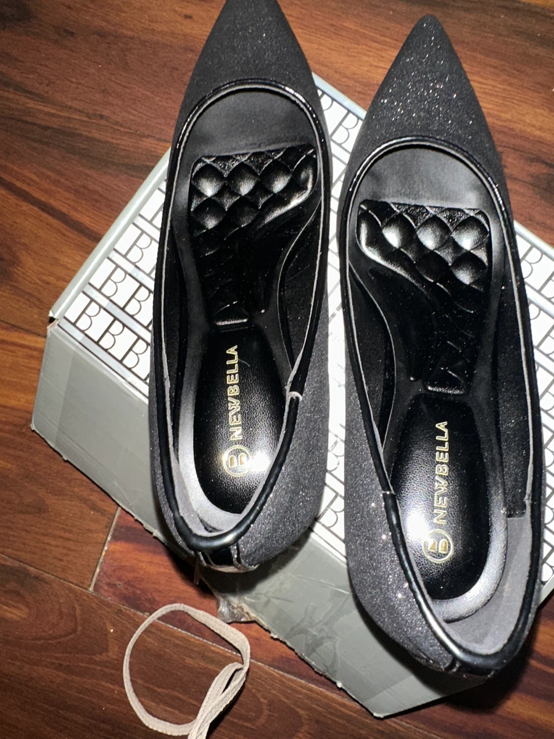 Newbella black shimmer pointed toe pumps - photo 3