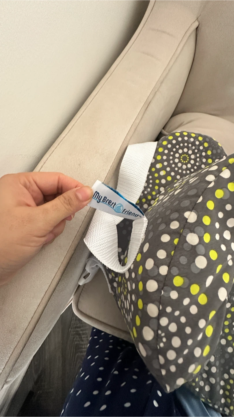 My Brest Friend Nursing Pillow - photo 2