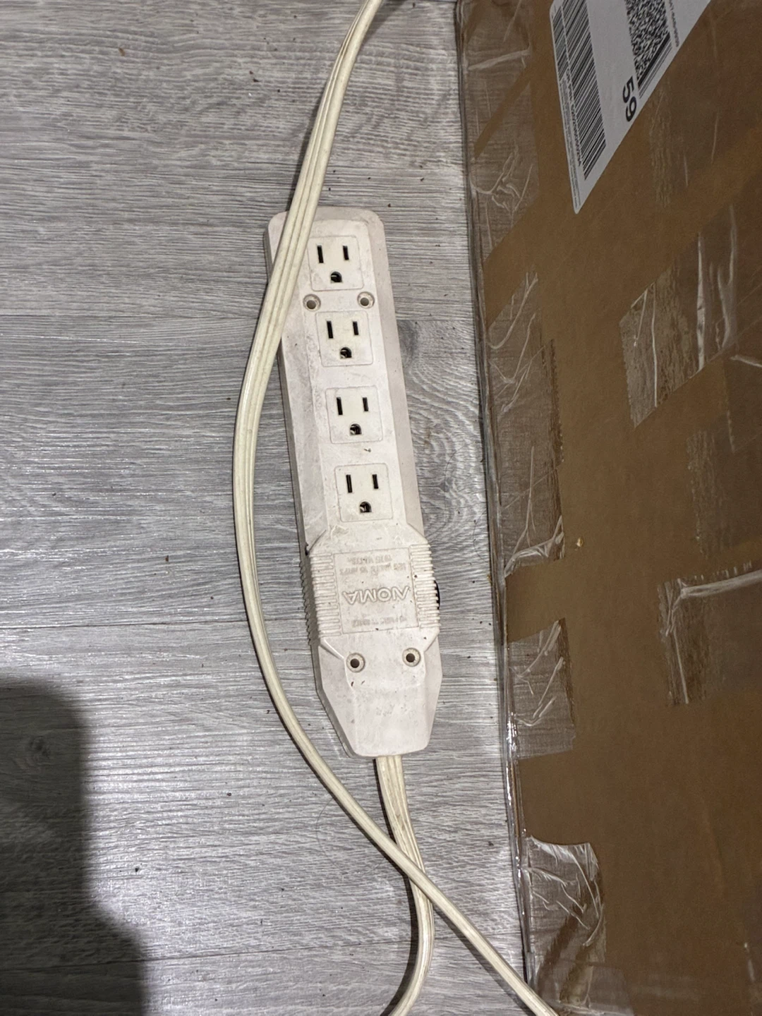 4-Outlet Power Bar