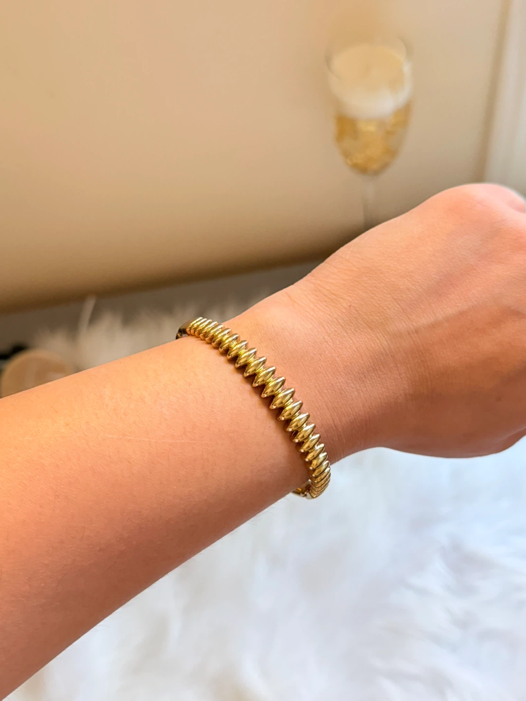 Assorted fashion bracelets and bangles - photo 4