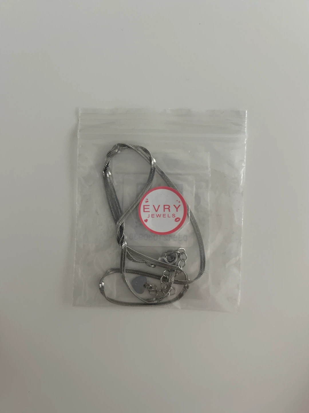 Evry Jewels silver herringbone chain necklace
