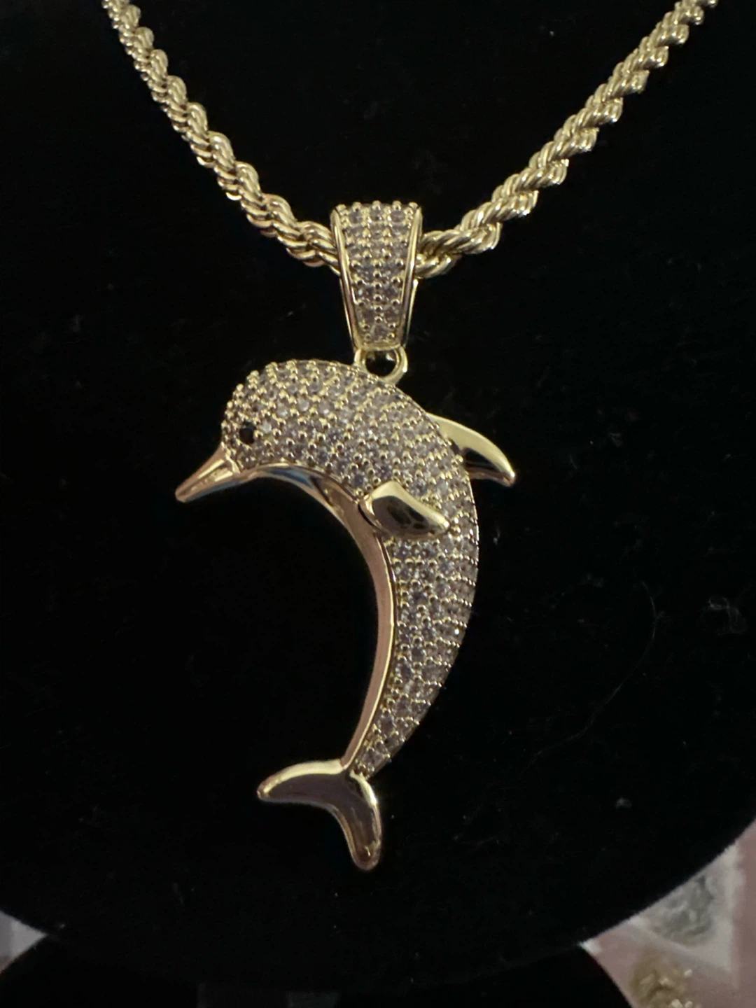 14kGold laminated Rope Chain Necklace with Dolphin Pendant - photo 2