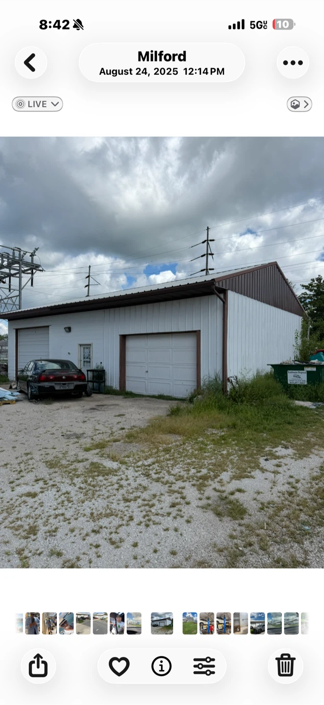 Mechanic shop in Milford Illinois