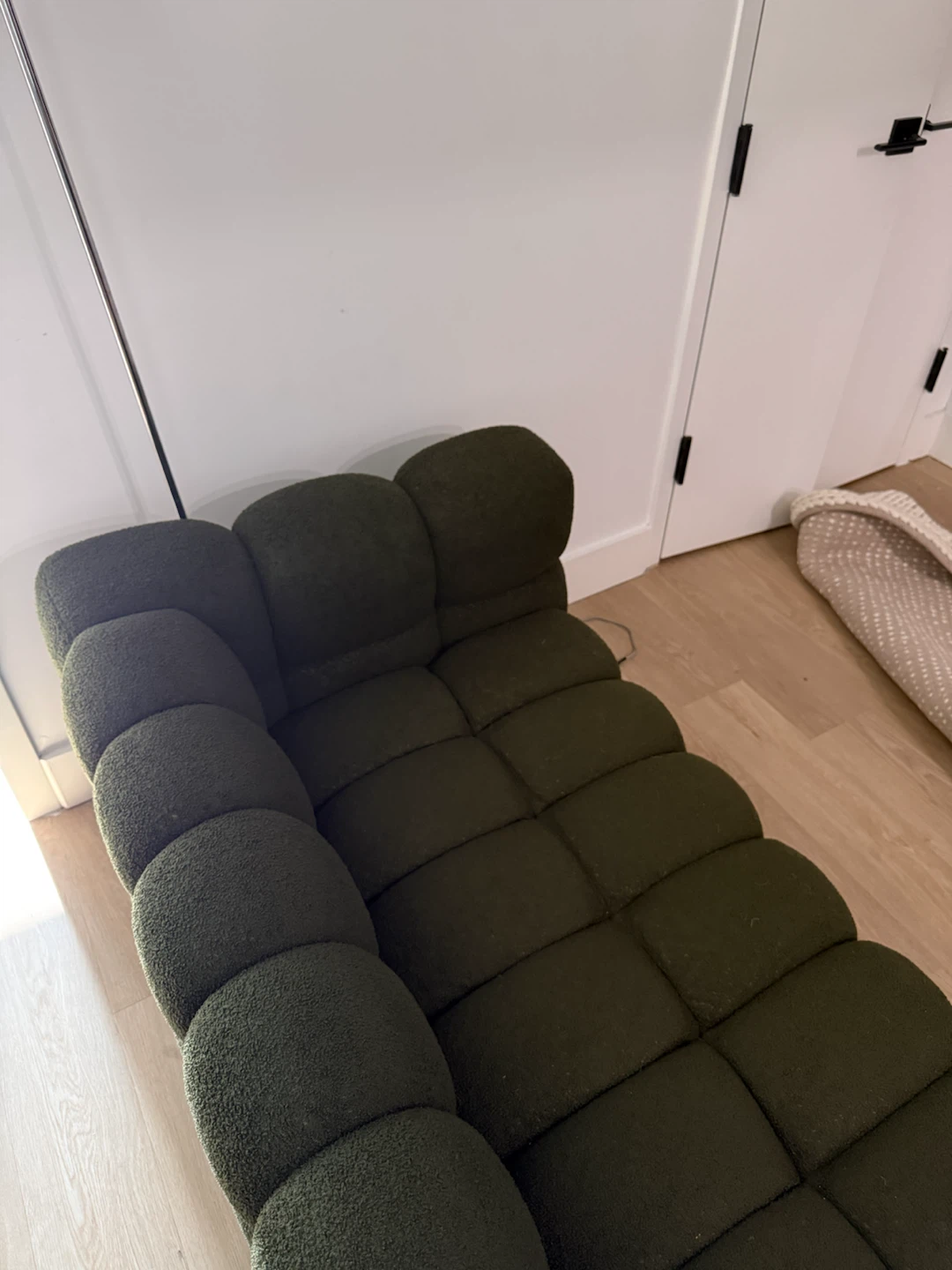 Dark green upholstered sofa - photo 5