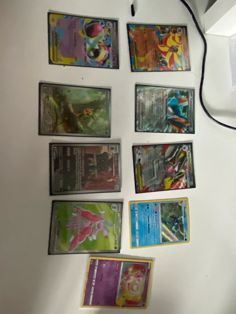 Pokemon Trading Cards Assorted Lot