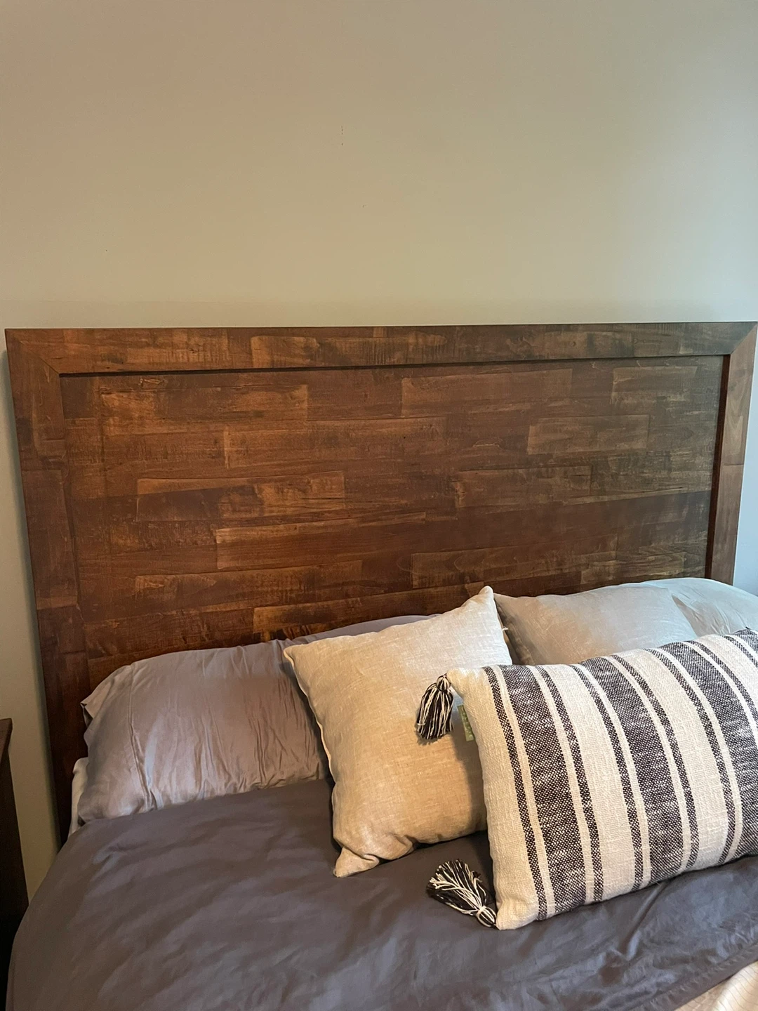 St. Jacob's solid wood bedroom set (Mennonite made) - photo 5