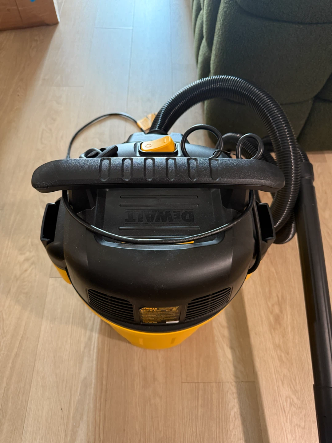 DeWalt Wet/Dry Vacuum - photo 3