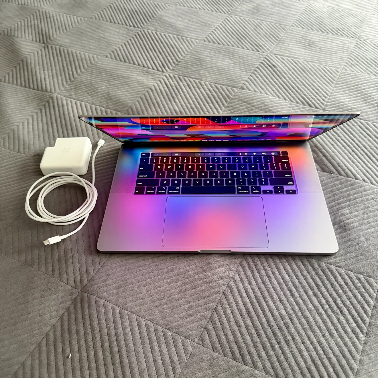 i9 / 1TB / Macbook Pro 2019, 16"/ 16GB RAM - photo 2