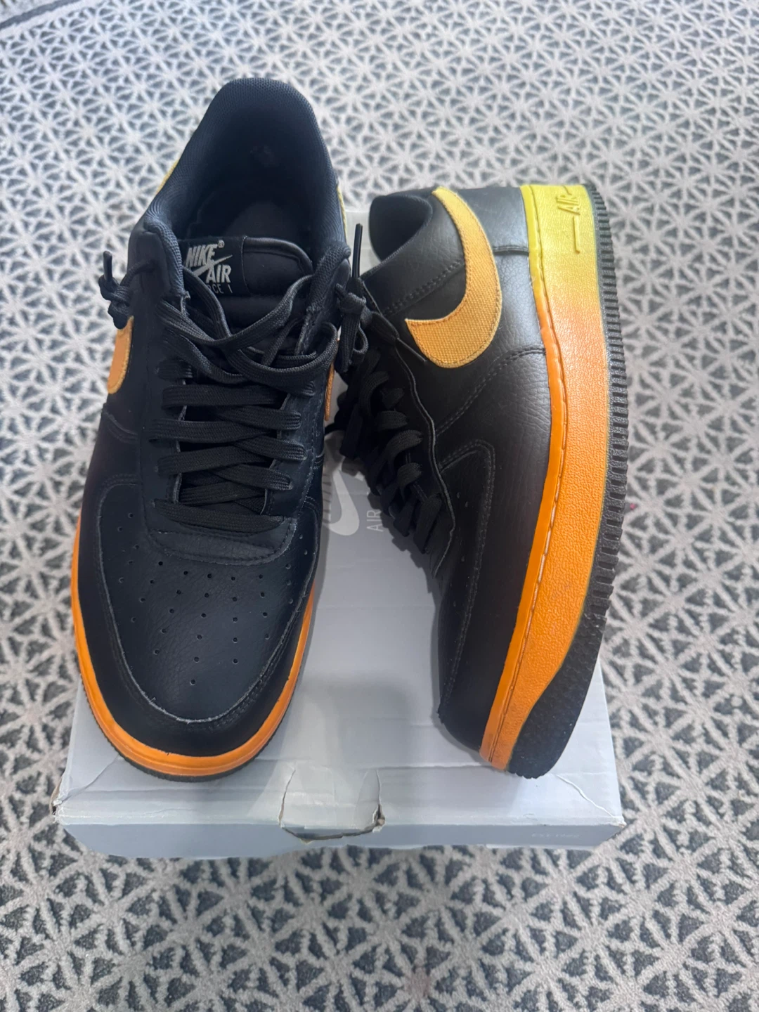 Nike Air Force 1 Black and Orange Shoes Size 9.5 - photo 2