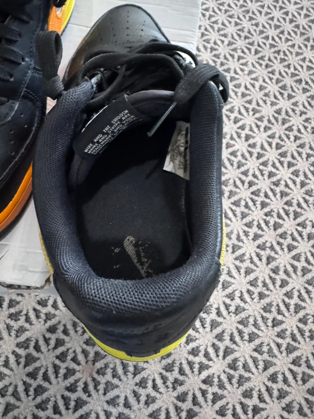 Nike Air Force 1 Black and Orange Shoes Size 9.5 - photo 4