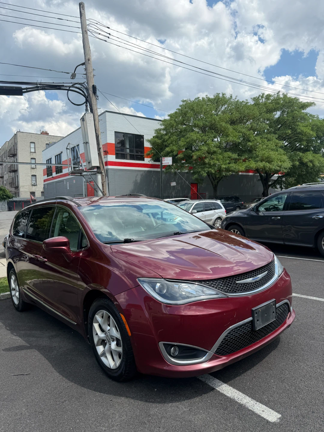Chrysler Pacifica - photo 2