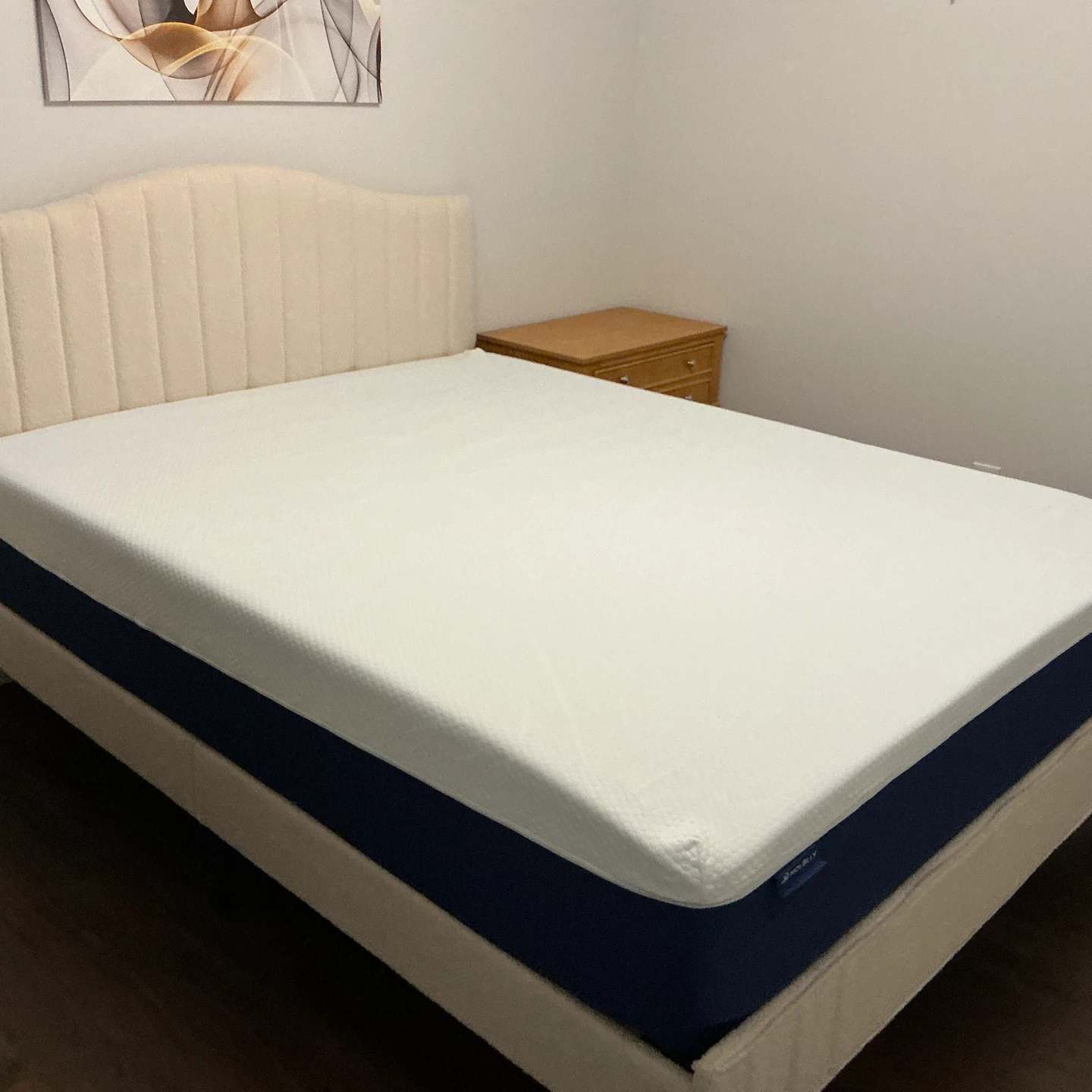 Queen Size Platform Bed with Memory Foam Mattress - photo 3