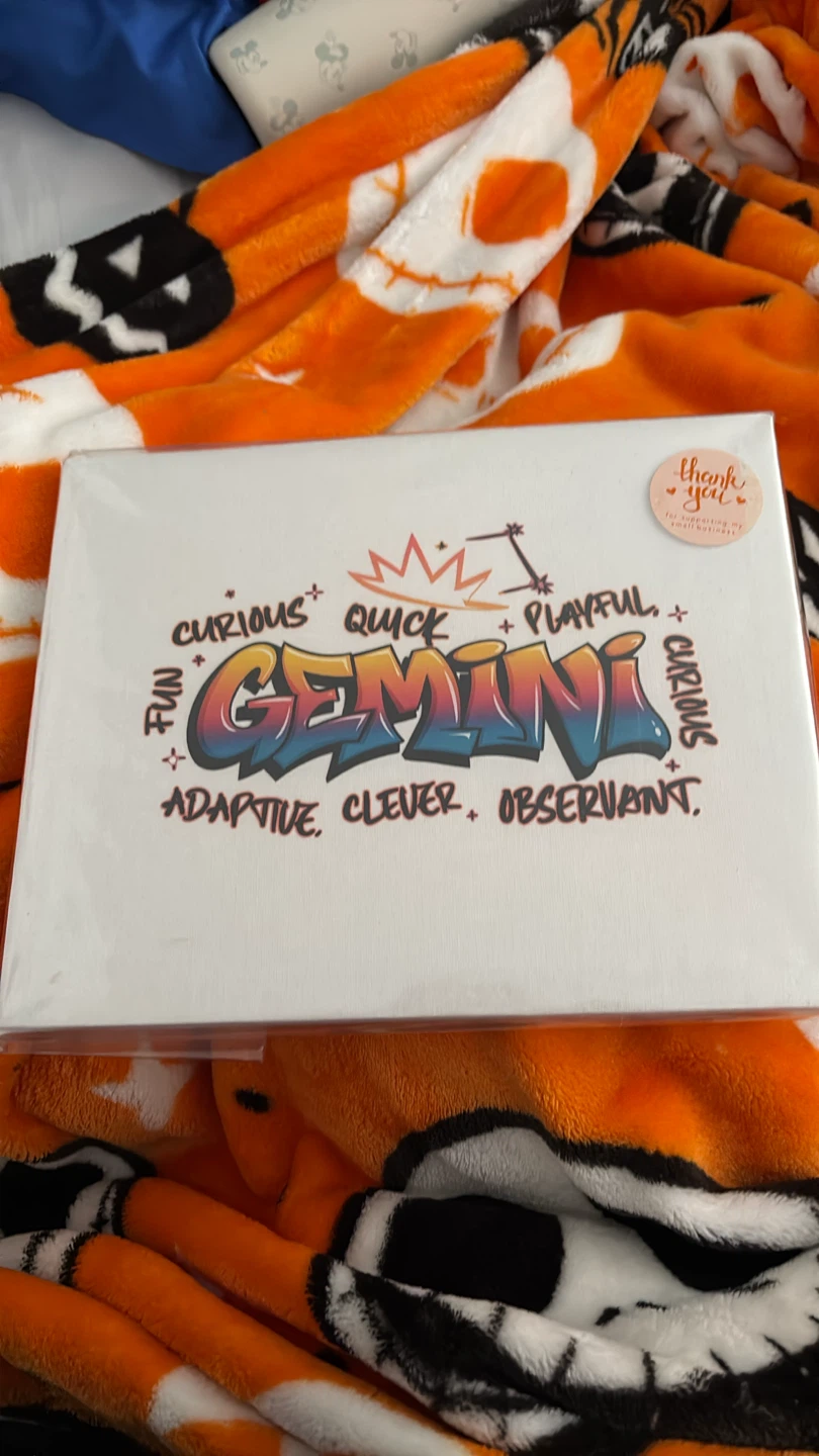 Gemini Themed Gift Box - photo 2